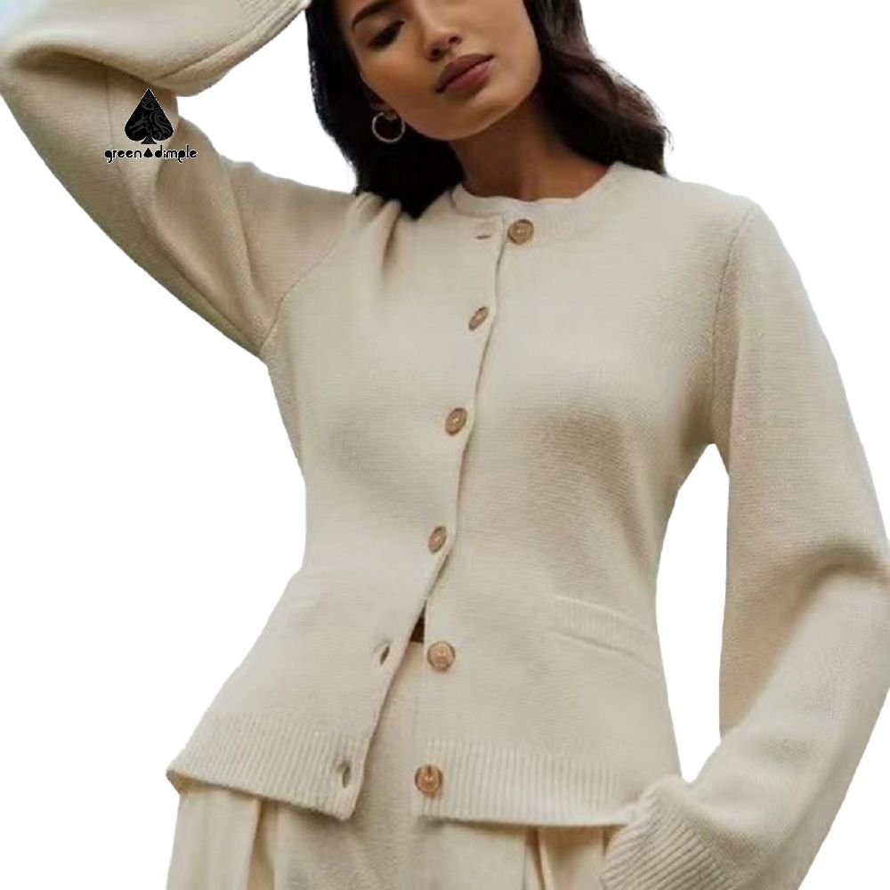 Women’s merino wool knit cardigan