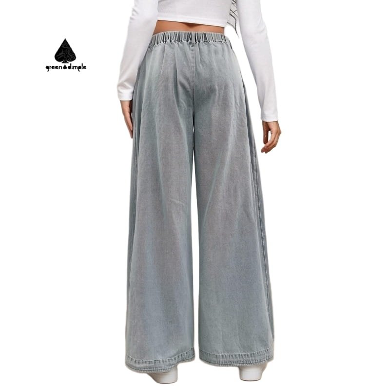 Custom women denim cargo pants with elastic waistband back view