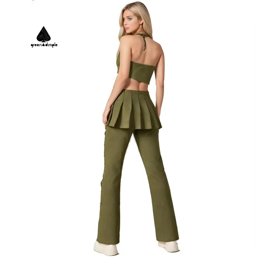 Custom two-piece set back view