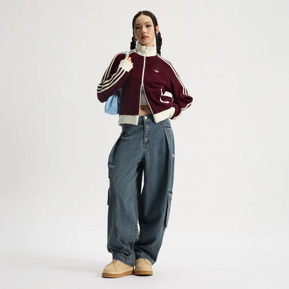 Custom varsity jacket factory manufacturing with fabric, color, embroidery, and patch customization