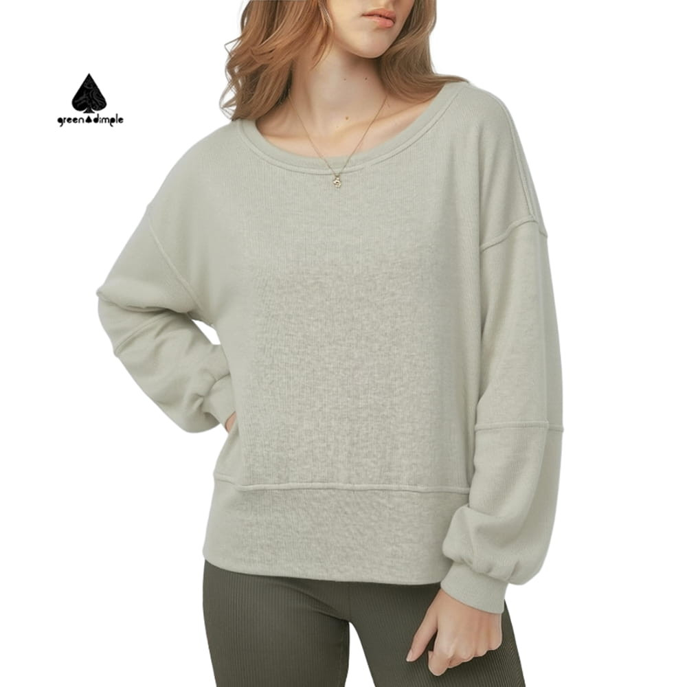 Oversized crewneck sweatshirt women front view casual pullover